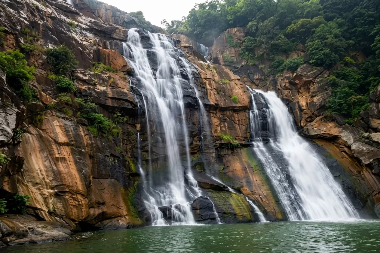 Hundru Falls