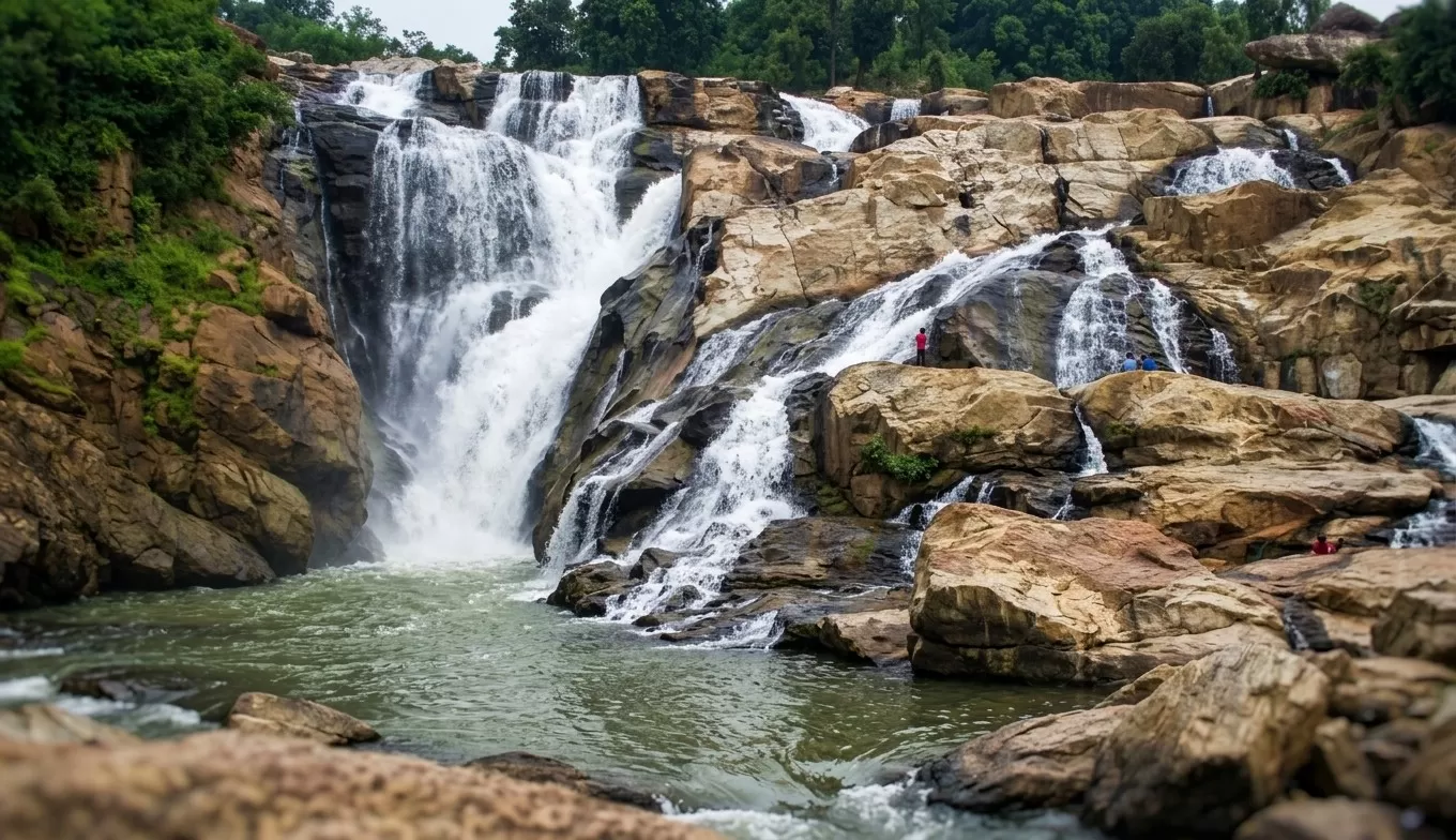 Hundru Falls